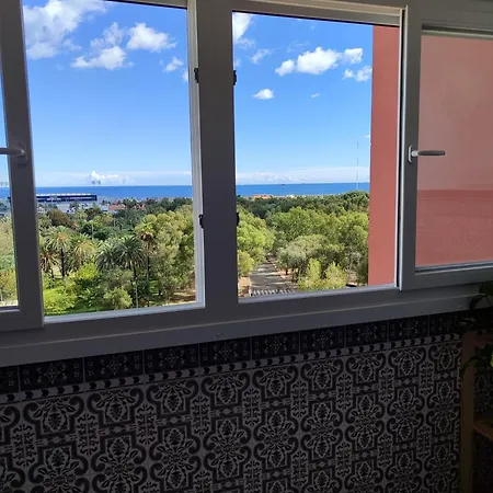 Sea View Apartment - 5 Min Walk To Gibraltar La Línea de la Concepción Buitenkant foto